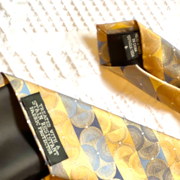 Dockers Men’s Necktie - Picture 2 of 4